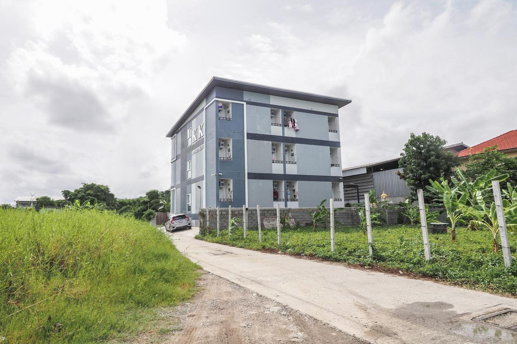 K&K Apartment Samut Prakan Exterior foto